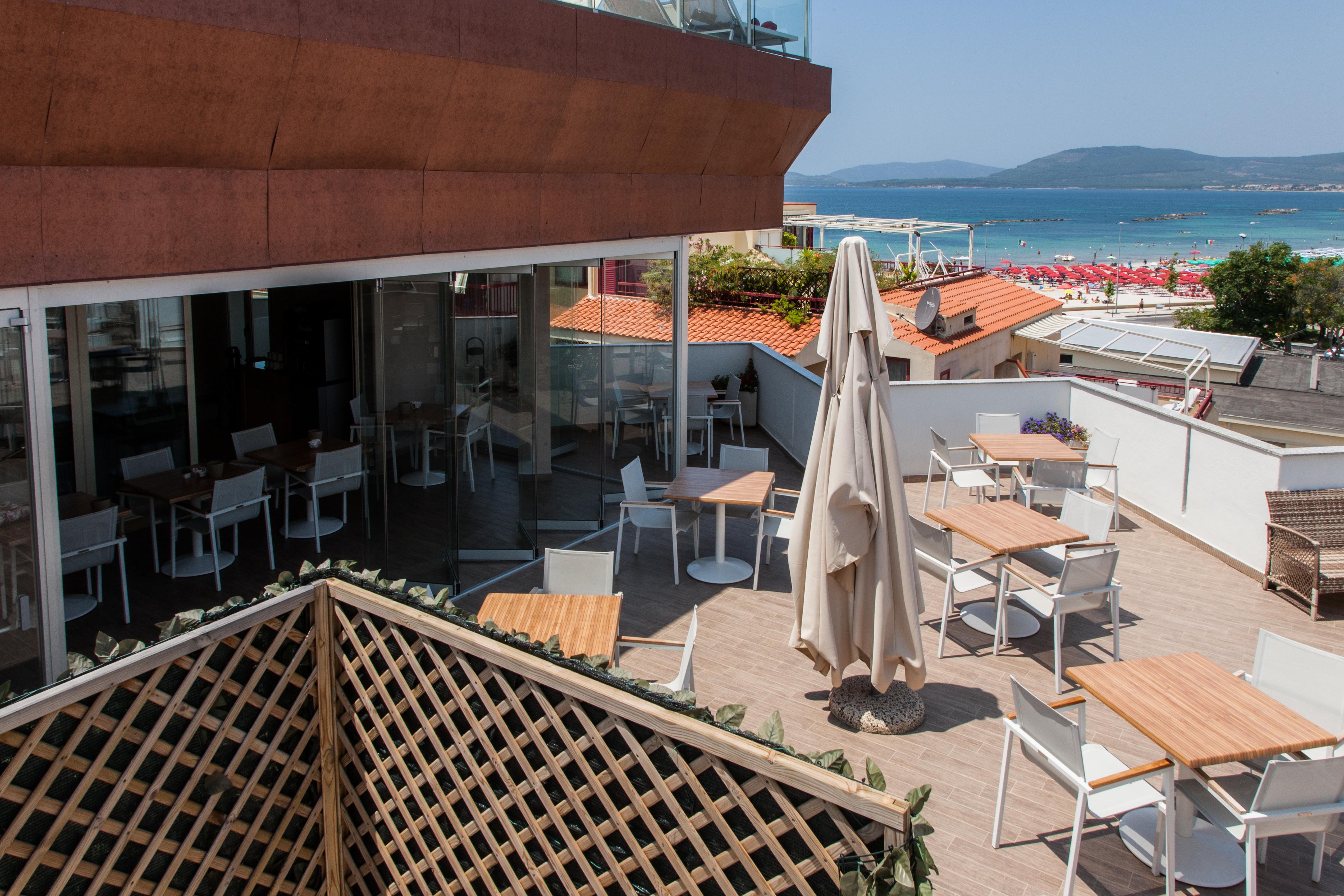 Alma Di Alghero Hotel Exterior photo